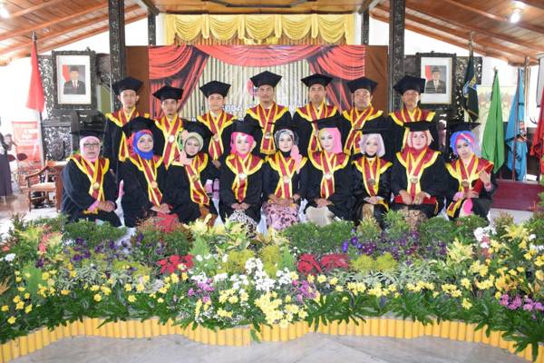 Alumni Unisfat